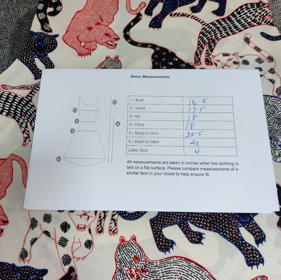 H&M Graphic Print Shift Dress - 4 - Picture 7 of 9